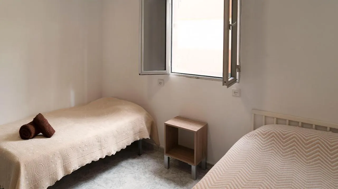 Hostal Mini Guesthouse Muelle Del Puerto Las Palmas de Gran Canaria España